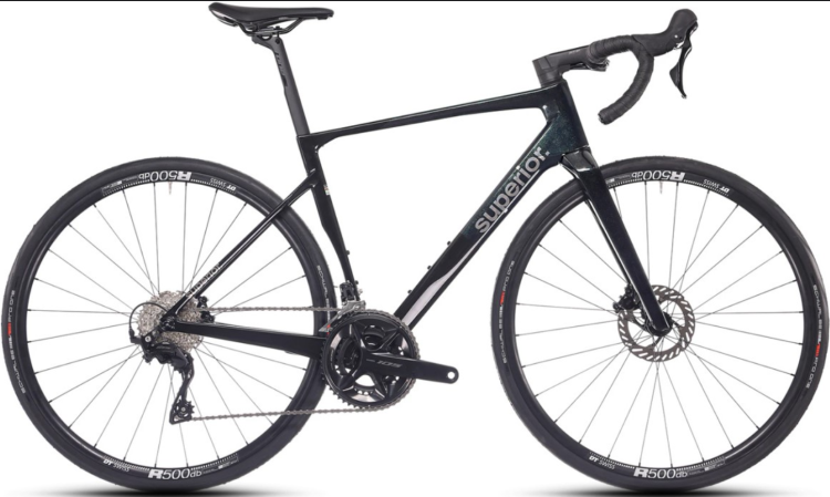 Superior Велосипед XR 9.3 GF (2026) | Эндуранс | Размер: L | Диаметр колес 28" | На рост: 178-190 см | Рама: SU-52-02, Carbon XR Adventure Mid Modulus | Вилка: XR Mid Modulus Carbon Fork | Вес: 10,45 кг | Gloss Emerald Black/Carbon